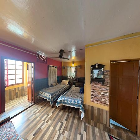 Calcutta Backpackers Homestay- For Travellers And Backpackers מראה חיצוני תמונה