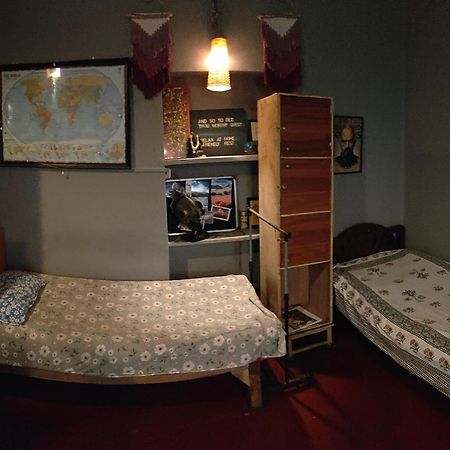 Calcutta Backpackers Homestay- For Travellers And Backpackers מראה חיצוני תמונה
